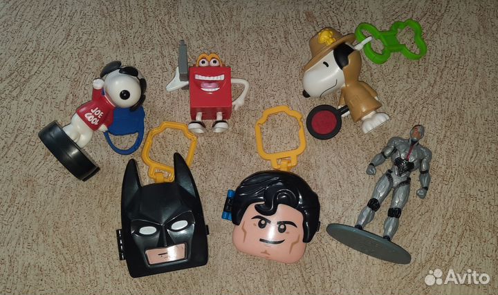 Игрушки из макдональдса и бургер кинга