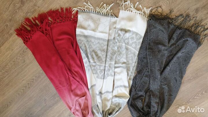 Тёплые палантины с кистями /цена за 3 шт