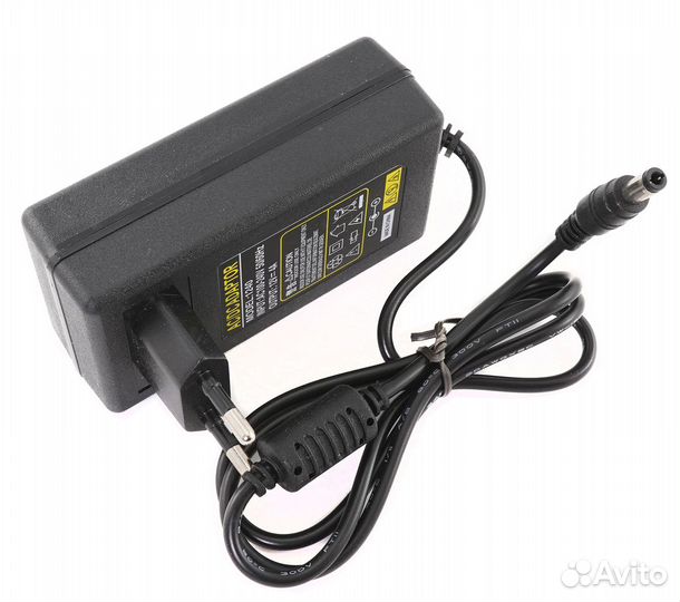 Блок питания 12V 4A 5.5x2.5mm пластиковый, вилка с