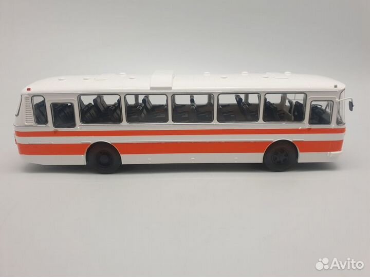 Наши Автобусы №15, лаз-699Р