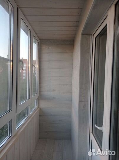 Отделка балконов, подоконники, откосы, сетки