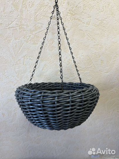 Кашпо подвесное