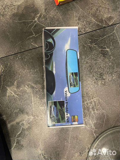 Зеркало заднего вида с регистратором