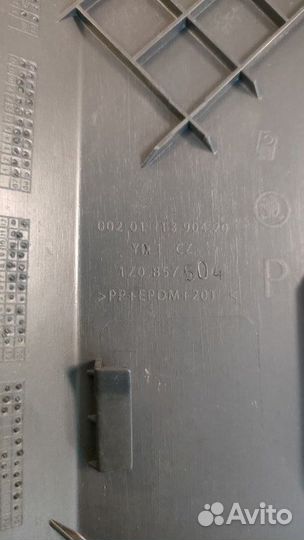 Накладка торпедо правая Skoda Octavia II