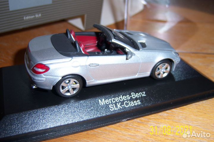 Модель автомобиля 1/43