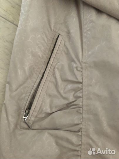 Плащ женский 44