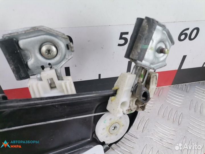 Стеклоподъемник передний правый Opel Meriva 2 (B)