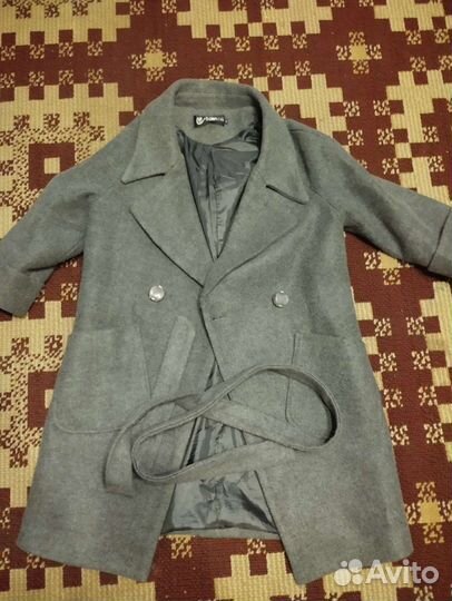 Пальто женское 42 44 бу