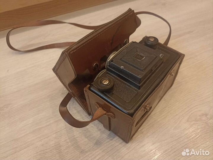 Зеркальный фотоаппарат Спутник