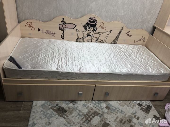 Продам кровать