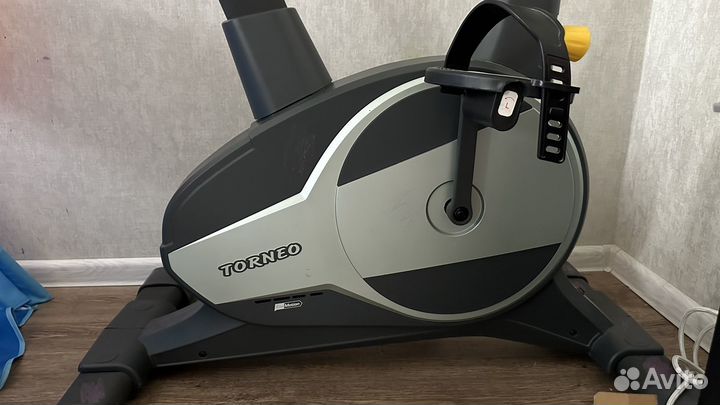 Велотренажер torneo