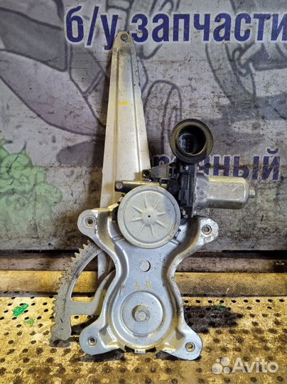 Стеклоподъемник задний левый Toyota Rav 4 (xa-30)