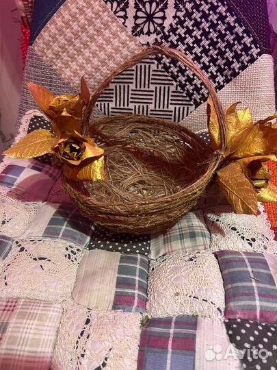 Продаю джутовую корзину