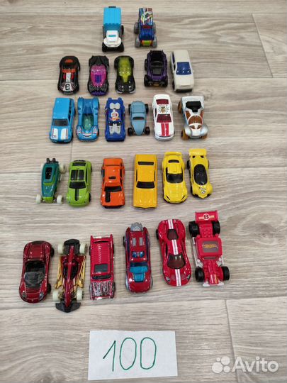 Коллекционные машинки Hot Wheels