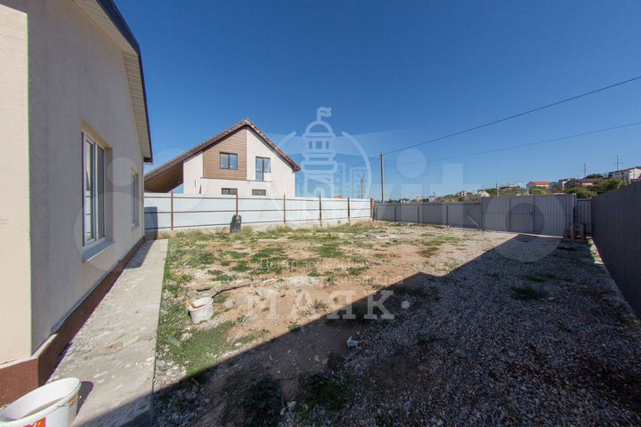 Дом 95 м² на участке 5 сот.