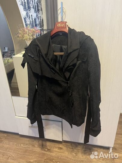 Куртка женская весна