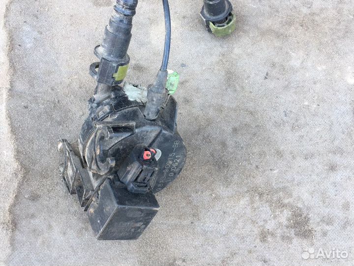 Клапан вентиляции топливного бака Ford Focus 1