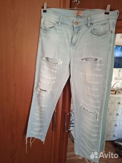 Джинсы женские
