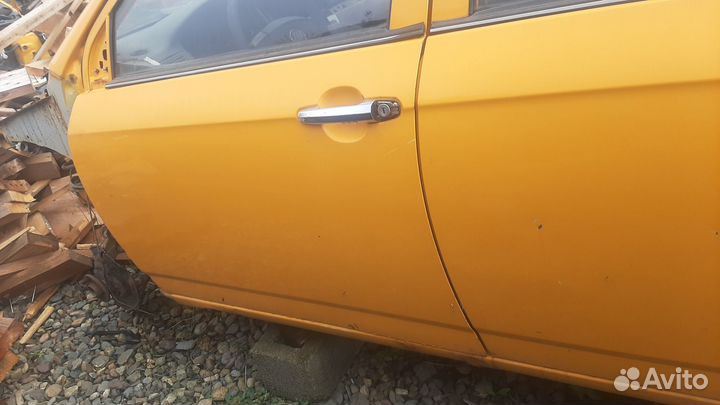 Левая передняя дверь Лифан Солано 1