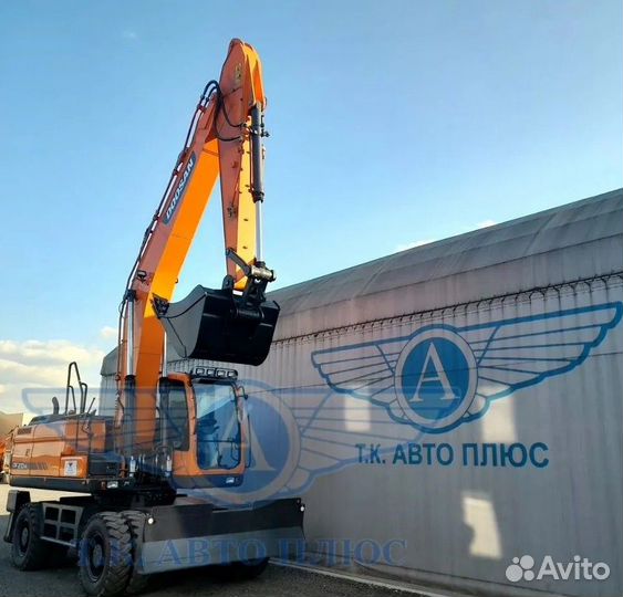 Колёсный экскаватор Develon DX210W-7B, 2024