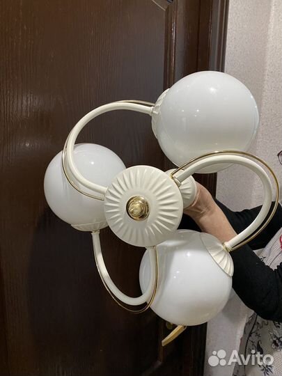 Люстра потолочная