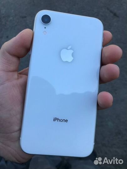 iPhone Xr, 128 ГБ