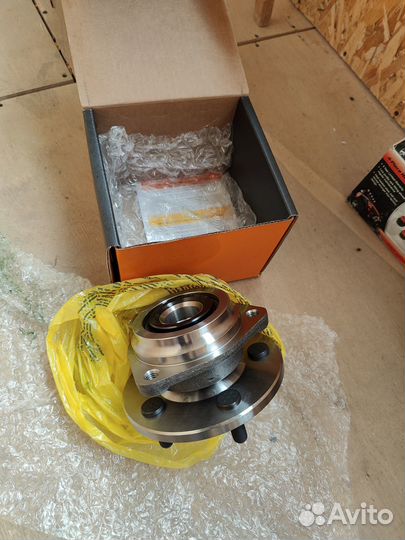 Подшипники ступицы jeep