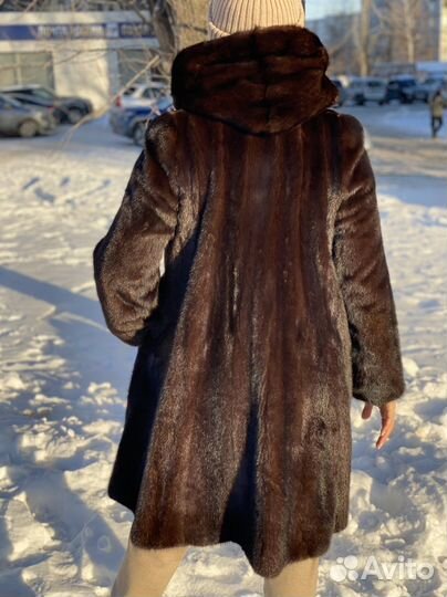 Шуба норковая с капюшоном 44 46