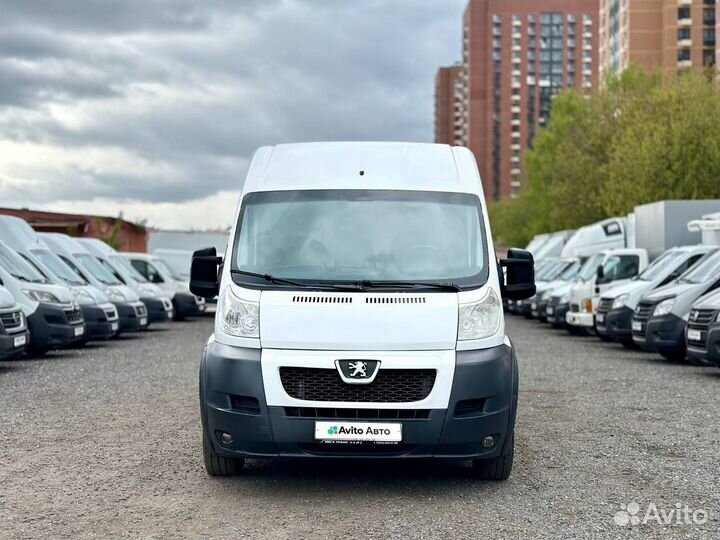 Peugeot Boxer цельнометаллический, 2013