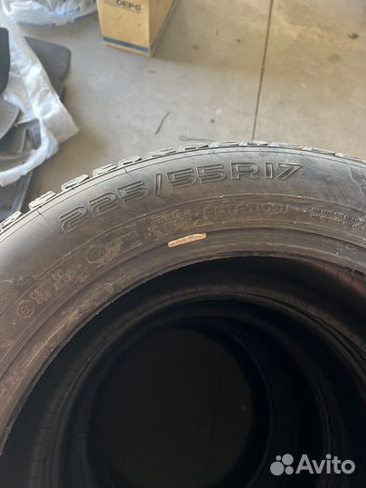 Nokian Tyres Hakkapeliitta 9 225/55 R17