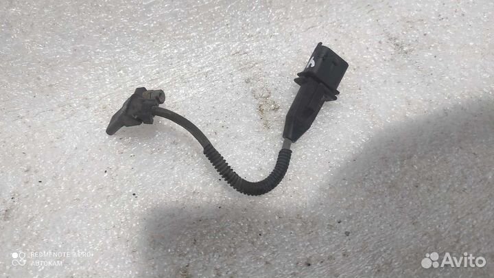 Датчик положения коленвала Opel Astra h