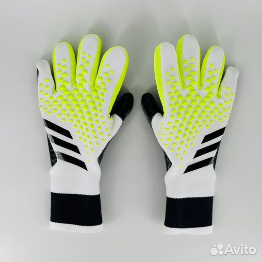 Вратарские перчатки adidas