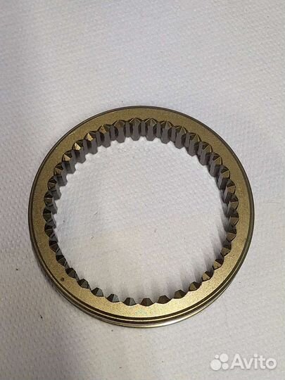 Муфтра раздаточной коробки пониж. повыш. L200