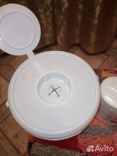 Диспенсер для салфеток