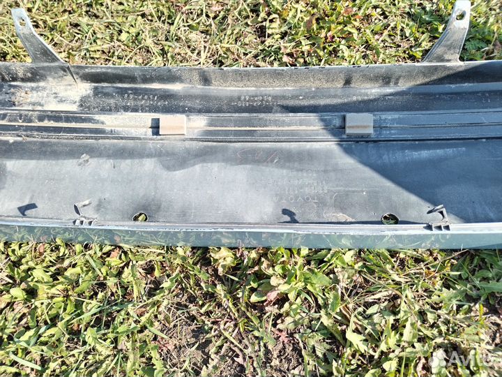 Бампер задний Toyota Corolla (2001-2006) e12