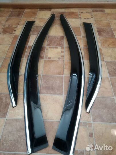 Дефлекторы окон toyota camry XV 40-45 с хромом