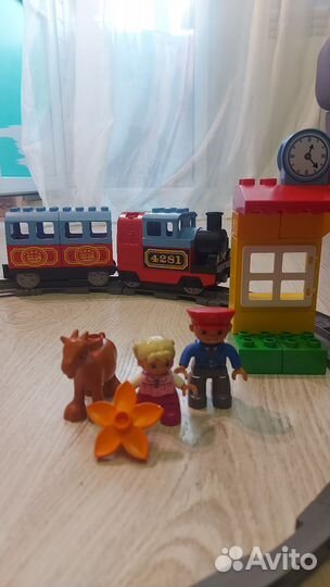 Lego duplo поезд