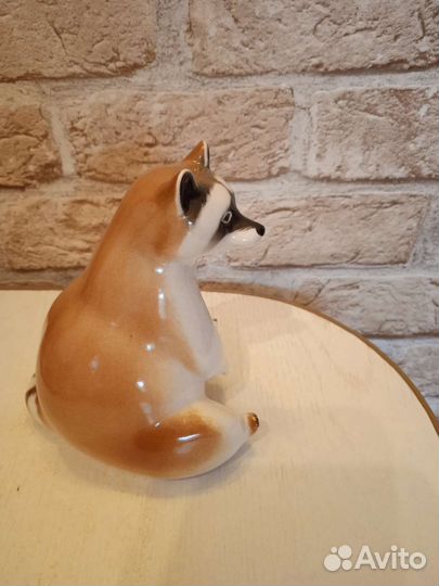 Фарфоровые статуэтки