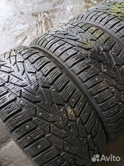 Nokian Tyres Hakkapeliitta 7 SUV 235/55 R17