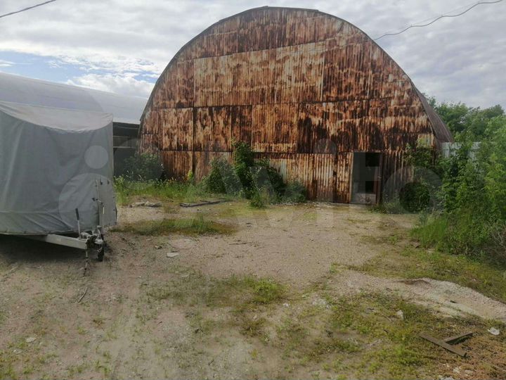 Производственное помещение (ангар), 300 м²