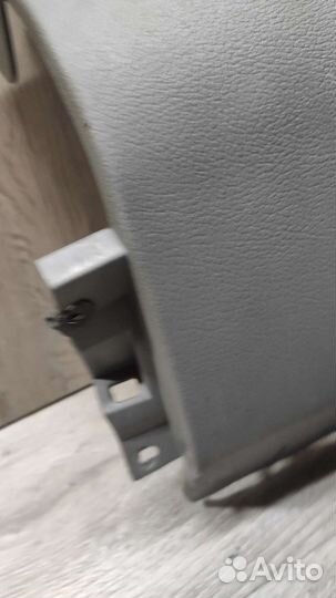 Консоль торпедо Skoda Octavia тур 1U1858087