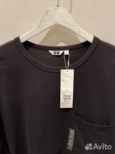 Футболка Uniqlo U Airism с карманом унисекс