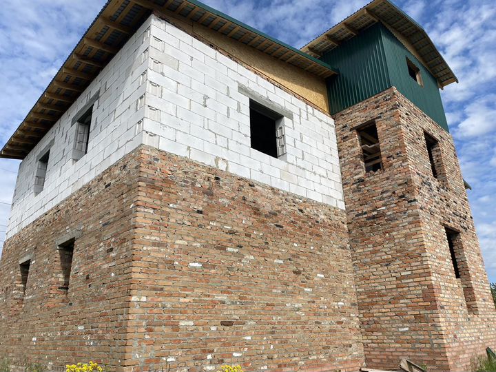 Дом 280 м² на участке 10 сот.