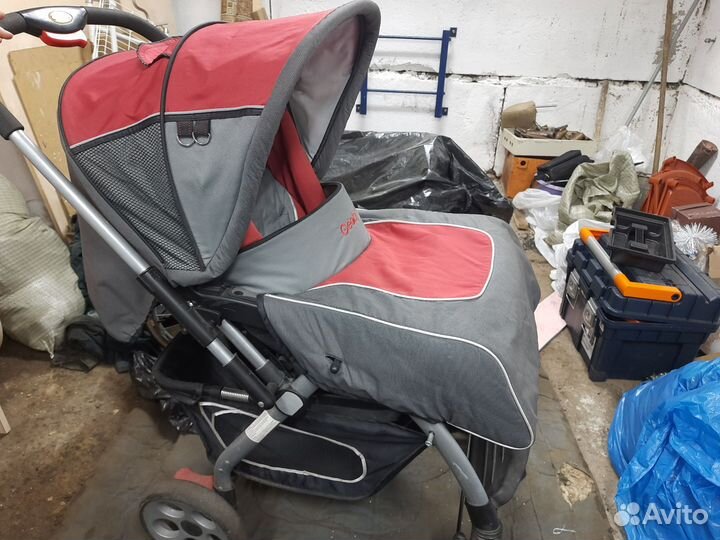 Прогулочная коляска