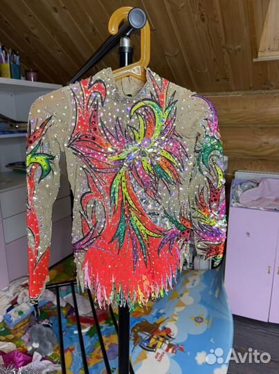 Купальник для художественной гимнастики