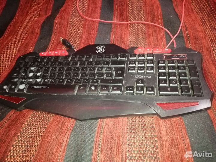 Игровая клавиатура с подсветкой