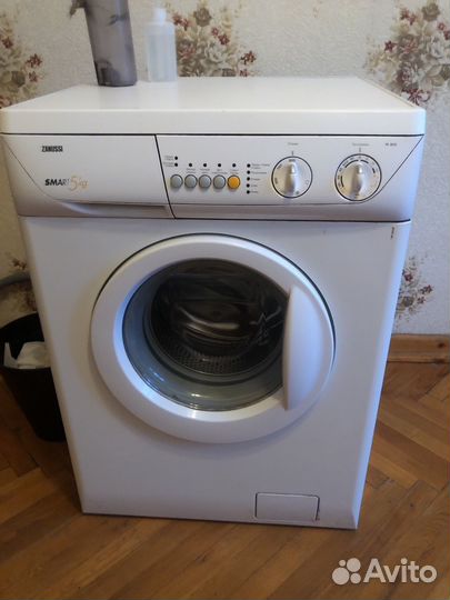 Стиральная машина на запчасти zanussi