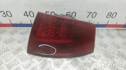 Фонарь задний правый audi A8 D3 (HEA28MY01)