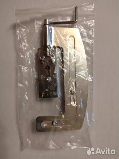 Устройство для крепления крючков на леску