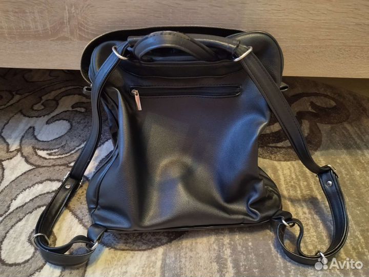 Кожаный рюкзак